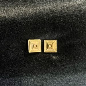 Vintage AVON Gold 70s Earrings, Vintage
Costume Jewelry